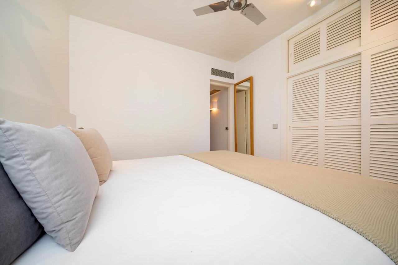 פלאיה מיג'ורן Ses Eufabietes Apartments & Restaurant מראה חיצוני תמונה