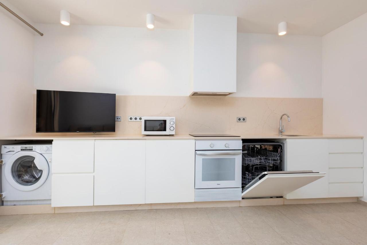 פלאיה מיג'ורן Ses Eufabietes Apartments & Restaurant מראה חיצוני תמונה