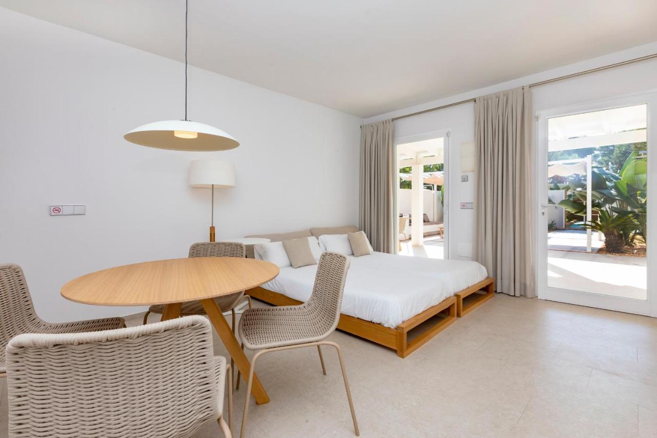 פלאיה מיג'ורן Ses Eufabietes Apartments & Restaurant מראה חיצוני תמונה