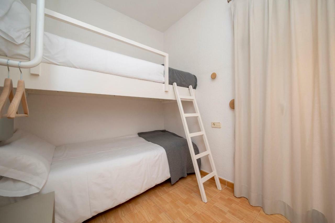 פלאיה מיג'ורן Ses Eufabietes Apartments & Restaurant חדר תמונה